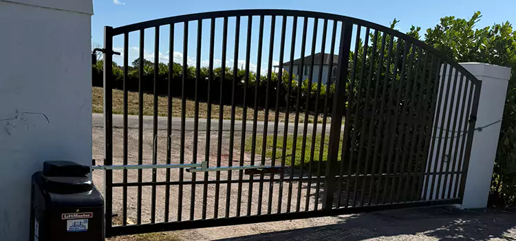 Driveway Fence Repair Glendale Heights